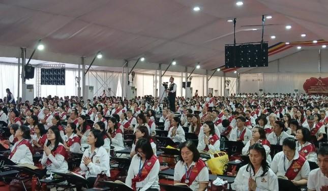 Lebih dari 2.000 Umat Buddha Ikuti Indonesia Tipitaka Chanting dan Asalha Mahapuja 2025 di Candi Borobudur