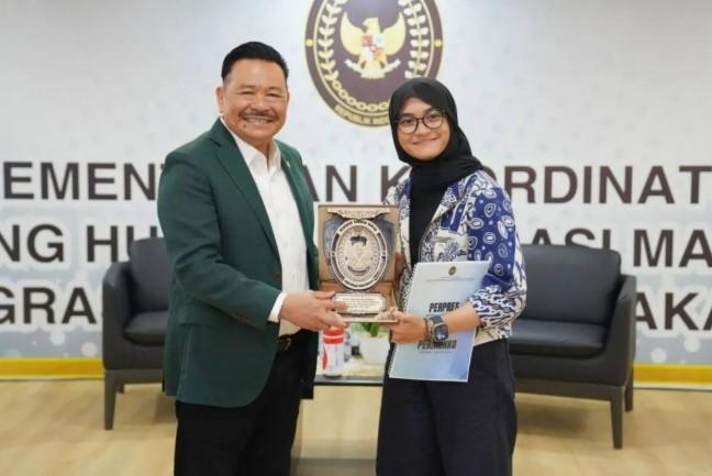 Otto Hasibuan: Advokat Harus Jadi yang Terbaik, Berintegritas dan Melayani dengan Jujur