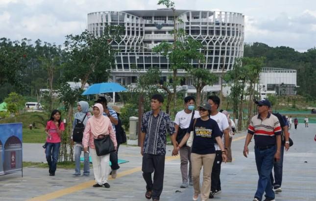 Otorita IKN Ajak Masyarakat Ikut Jalan Santai, Kenalkan Konsep Kota Ramah Lingkungan Lewat Eco Traveler