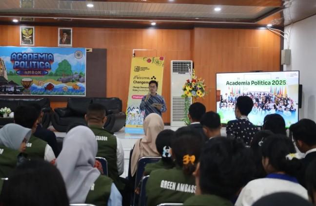 Pelajar Ambon Dilatih Pelestarian Laut dan Dampak Perubahan Iklim