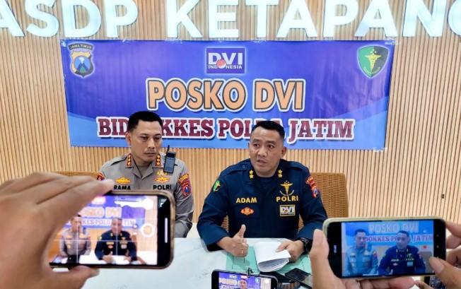 SRU Darat Pastikan Mayat yang Ditemukan adalah Korban KMP Tunu Pratama Jaya yang Tenggelam di Selat Bali