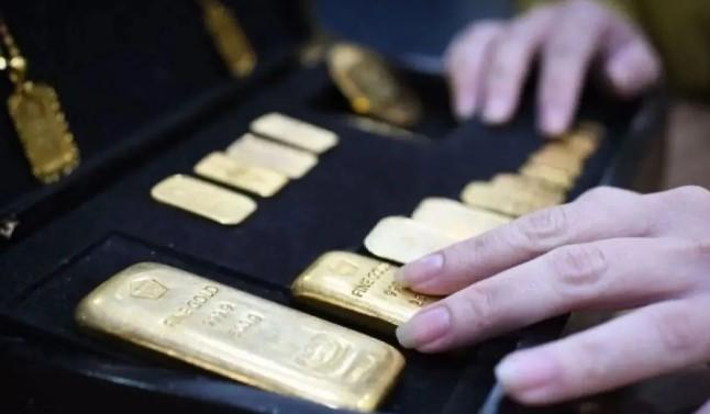 Harga Emas Pegadaian 7 Juli 2025 Stabil, Galeri24 dan UBS Tetap di Atas Rp1,8 Juta per Gram