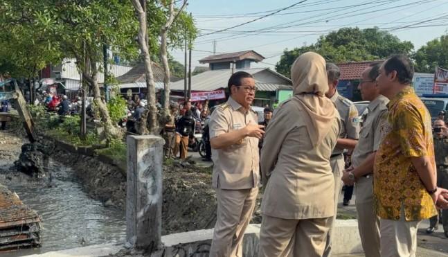 Gubernur Pramono Akui Tak Tidur Demi Tangani Banjir Jakarta yang Disebabkan Rob, Hujan, dan Banjir Kiriman