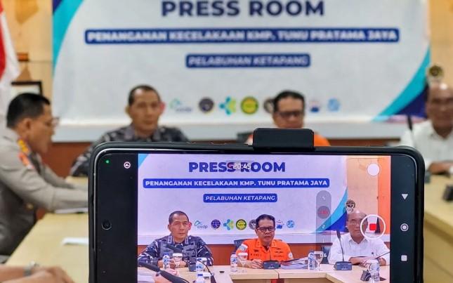 Hari Kelima Pencarian KMP Tunu Pratama Jaya, Tim SAR Fokus ke Selatan Selat Bali