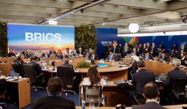 Prabowo Usulkan Kerja Sama Ekonomi Selatan-Selatan di KTT BRICS ke-17, Dorong Integrasi Global South ke Rantai Pasok Dunia