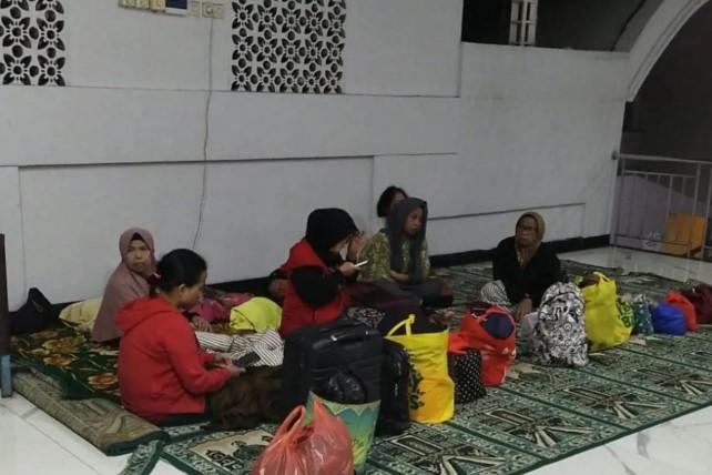 Banjir Jakarta Meluas, Hampir Seribu Warga Mengungsi ke 17 Titik Pengungsian