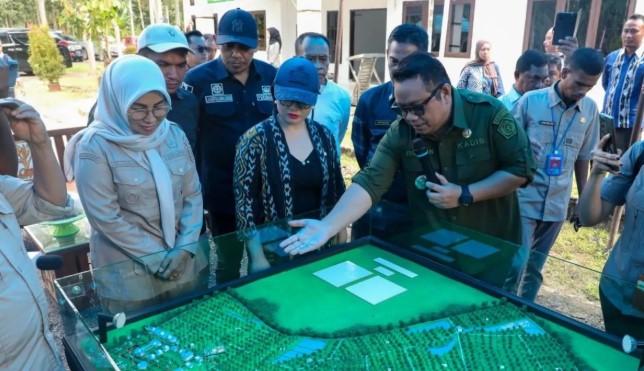 Kemdiktisaintek Tinjau Tiga Lokasi di Sultra untuk Pembangunan Sekolah Garuda Baru