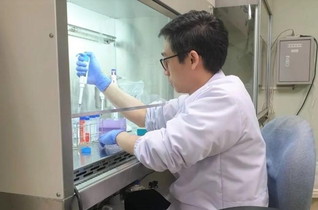 Dosen Itera Teliti Senyawa Murbei sebagai Anti-Kanker Serviks, Ungkap Potensi Obat dari Keanekaragaman Hayati Lokal
