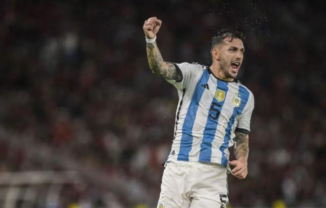 Leandro Paredes Resmi Kembali ke Boca Juniors, Tinggalkan AS Roma Usai 135 Laga
