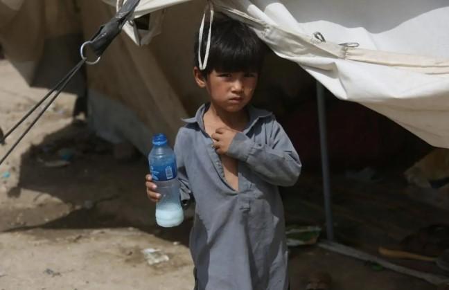 Lebih dari 2.600 Keluarga Pengungsi Kembali ke Afghanistan dalam Sehari