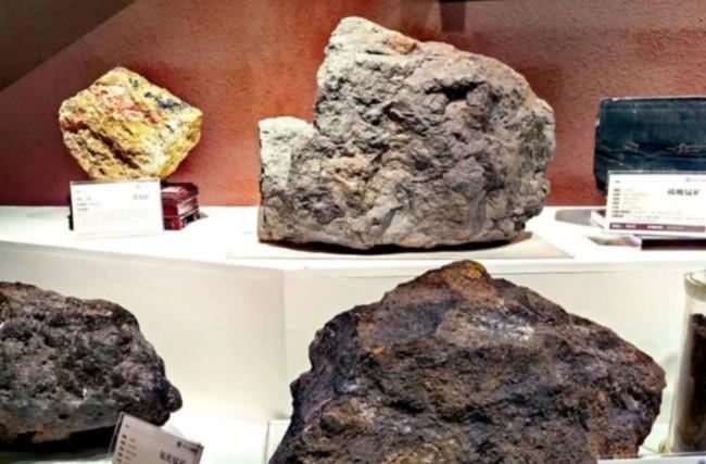 China Luncurkan Operasi Khusus Berantas Penyelundupan Mineral Strategis demi Jaga Keamanan Nasional