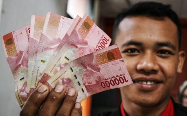 Hoaks Tautan Cek BSU Tanpa NIK: Kemnaker Tegaskan Wajib Akses Situs Resmi