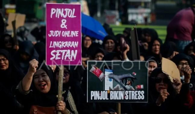 MUI Dukung Pencoretan Penerima Bansos yang Main Judi Online, Desak Pemberantasan Menyeluruh