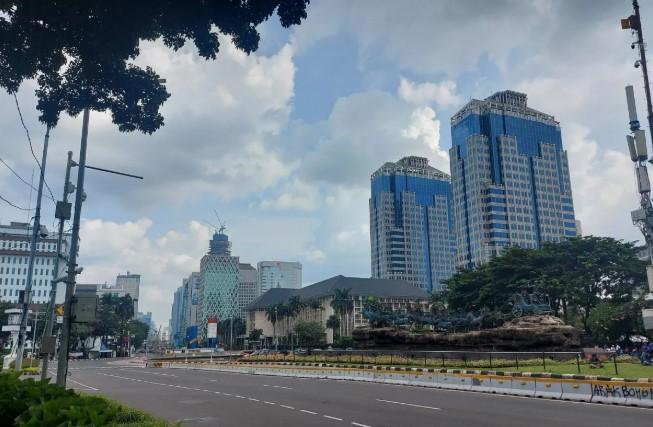 BMKG Prediksi Cuaca Jakarta Cerah Berawan Sabtu Pagi, Berawan Tebal Muncul di Kepulauan Seribu