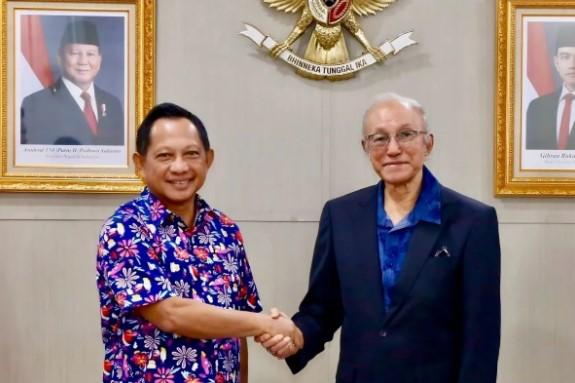 Mendagri Terima Wali Nanggroe Aceh, Bahas Penguatan Kelembagaan dan Peningkatan PAD