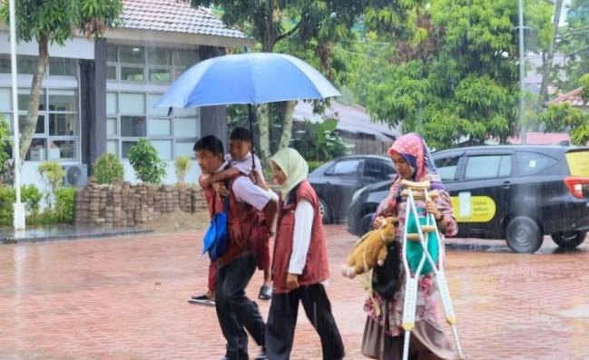 Sebanyak 150 Siswa Sekolah Rakyat Tingkat SMP di Padang Jalani MPLS Perdana
