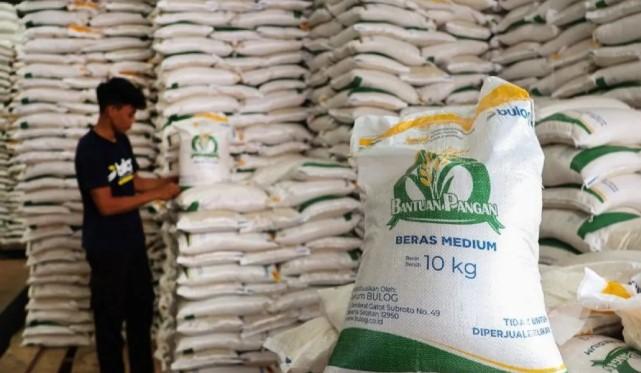Dirut Bulog Tegaskan Pelaku Judi Online dan Terorisme Tak Berhak Terima Bantuan Pangan