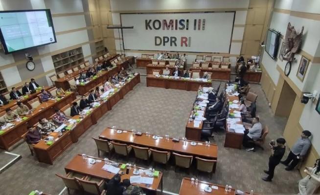 DPR Pastikan Revisi KUHAP Masih Terbuka untuk Masukan hingga Paripurna