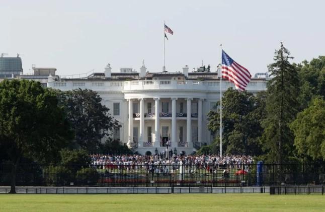 Trump Umumkan NATO Kirim Senjata ke Ukraina, Ancam Rusia dengan Tarif Berat jika Gagal Sepakat Damai