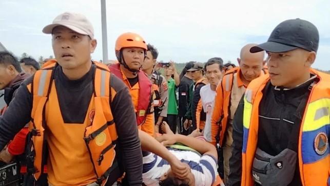 Ini Cara 18 Korban Selamatkan Diri dari Kapal Terbalik di Selat Sipora, Mentawai