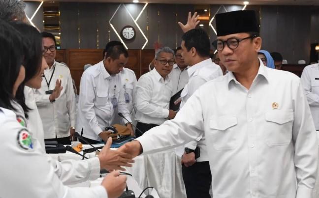 Mendes Yandri Minta Permendes tentang Dana Desa untuk Jaminan Kopdes Segera Disusun