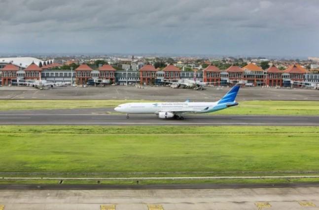 Bandara Ngurah Rai Lakukan Pelapisan Ulang Runway Selama 10 Bulan, Ini Penjelasan Manajemen