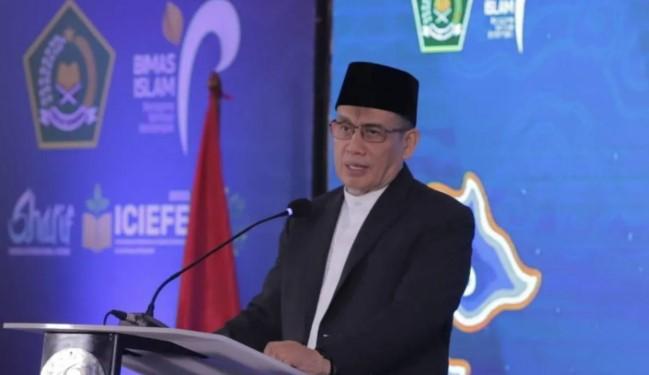 Wamenag Minta Penyempurnaan Tafsir Al Quran Libatkan Dimensi Ekologis dan Keseimbangan Alam