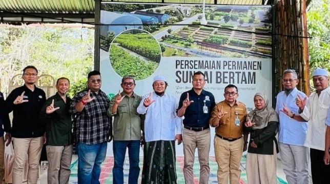 Libatkan 700 Pesantren dalam Pengelolaan Hutan, Dorong Ekonomi Hijau dan Pelestarian Alam