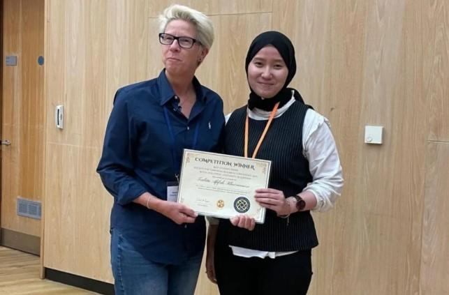 Mahasiswa UI Tsabita Afifah Raih Best Student Paper di London Lewat Riset Pendanaan Terorisme Bertopeng Kegiatan Sosial