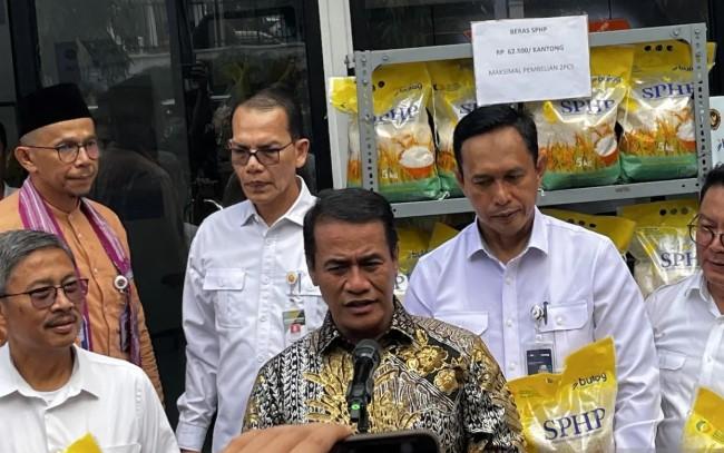 Pemerintah Salurkan 1,3 Juta Ton Beras SPHP untuk Redam Kenaikan Harga di Seluruh Indonesia