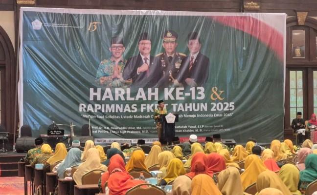 Ketua FKDT dan Menag Soroti Peran Besar Ustaz Madin, Honor Rendah Rp200 Ribu Dinilai Tak Seimbang dengan Kontribusi