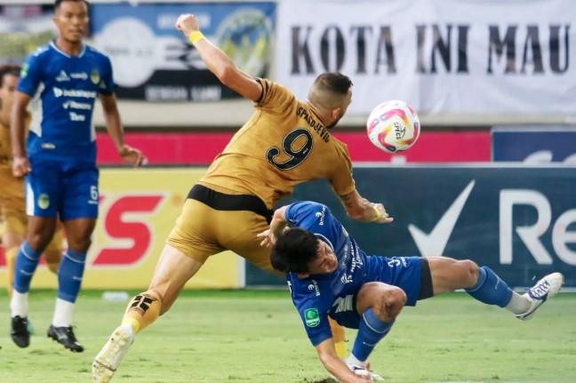 Kalah Tipis dari Persis Solo, Pelatih PSIM Puji Kekompakan Tim dan Mentalitas Positif Pemain