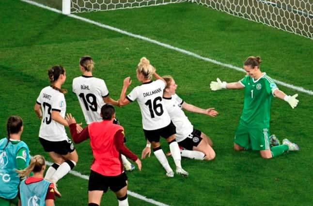 Jerman Lolos Dramatis ke Semifinal Euro Putri 2025 Usai Adu Penalti Lawan Prancis