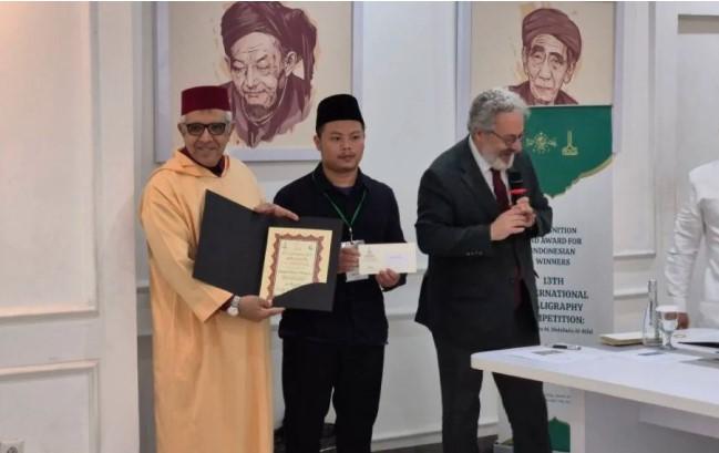 Kaligrafer Indonesia Raih Penghargaan Internasional, Kemenbud dan PBNU Tambah Hadiah Apresiasi