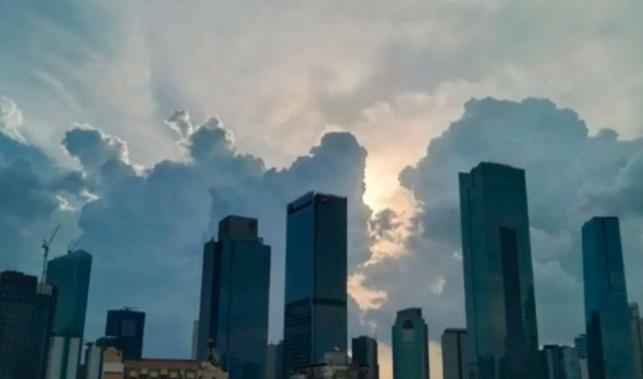 BMKG Prakirakan Cuaca Cerah Berawan di Sebagian Besar Wilayah Jakarta pada Senin