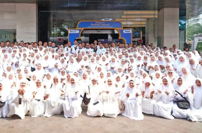PNM Apresiasi Karyawan Berprestasi dengan Perjalanan Umrah sebagai Bentuk Penghargaan Spiritual