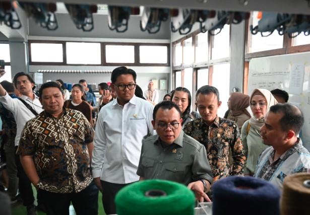 Ketua Komisi VII DPR: Penurunan Tarif AS Harus Jadi Momentum Ekspansi Industri Tekstil Nasional