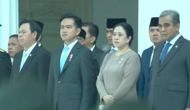 Gibran dan Puan Duduk Berdampingan di Upacara Pelantikan 2.000 Perwira Muda TNI-Polri