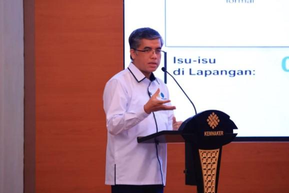 Menaker Yassierli Tekankan Transformasi Pengawasan Ketenagakerjaan yang Berintegritas dan Adaptif