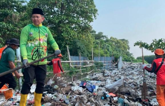 Bupati Kepulauan Seribu Ajak Warga Jaga Kebersihan Pulau Pramuka demi Wisata yang Membanggakan