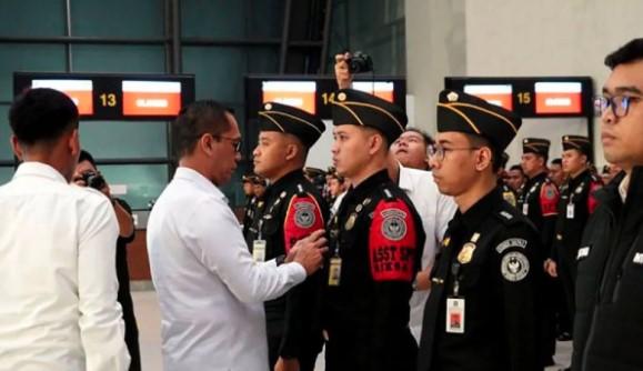 Petugas Imigrasi di Bandara Soekarno-Hatta Mulai Gunakan Bodycam untuk Tingkatkan Transparansi dan Perlindungan