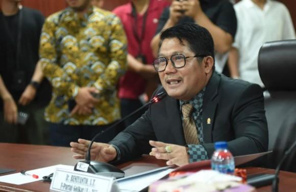 DPR Dorong Pengawasan Digital dan Regulasi Kuat untuk Tindak Tambang Ilegal