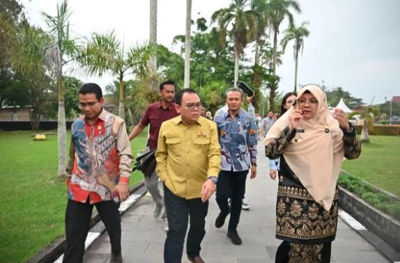 Komisi VII DPR Dorong Siak Jadi Destinasi Wisata Budaya Kelas Dunia dengan UMKM dan Kreativitas Lokal