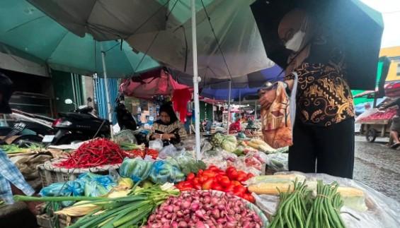 Harga Pangan Nasional Bergerak Variatif, Bapanas Catat Penurunan Cabai dan Bawang namun Kenaikan pada Beras dan Daging