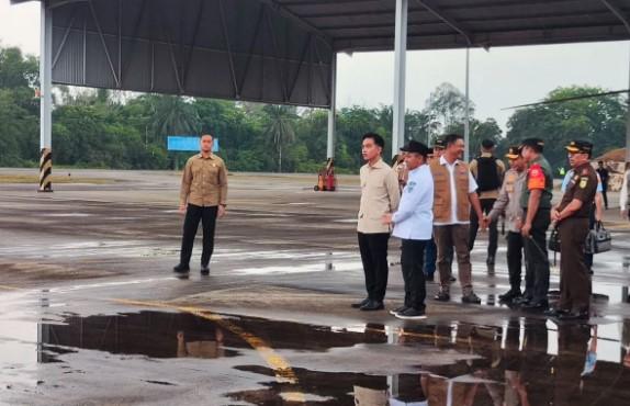 Wapres Gibran Tinjau Langsung Penanganan Karhutla di Riau, 51 Tersangka Telah Ditetapkan