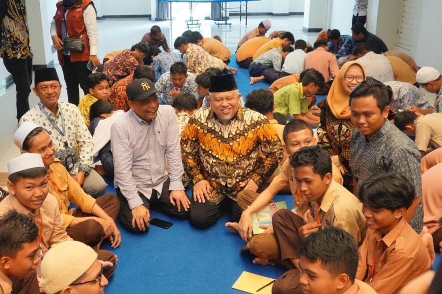 DPR Dukung Sekolah Rakyat untuk Warga Miskin Ekstrem