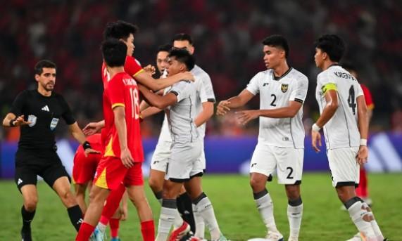 Rully Nere Kritik Penampilan Timnas U-23: Tidak Fokus, Minim Skill, dan Terlalu Reaktif