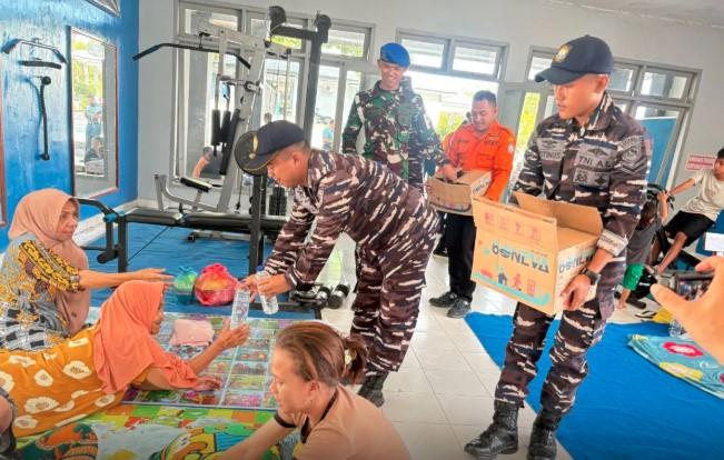 TNI AL Tetap Siaga Meski Peringatan Tsunami Dicabut, Posko Evakuasi Masih Beroperasi di Wilayah Pesisir