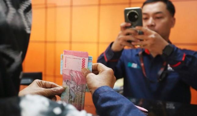 OJK Proyeksikan Stabilitas Perbankan, APBN Danai Sekolah Rakyat, dan Lima Sorotan Ekonomi Lainnya
