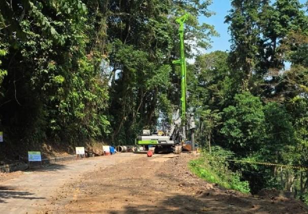Jalur Gumitir Ditutup Total hingga September 2025, Kementerian PU Lakukan Preservasi Tikungan Mbah Singo